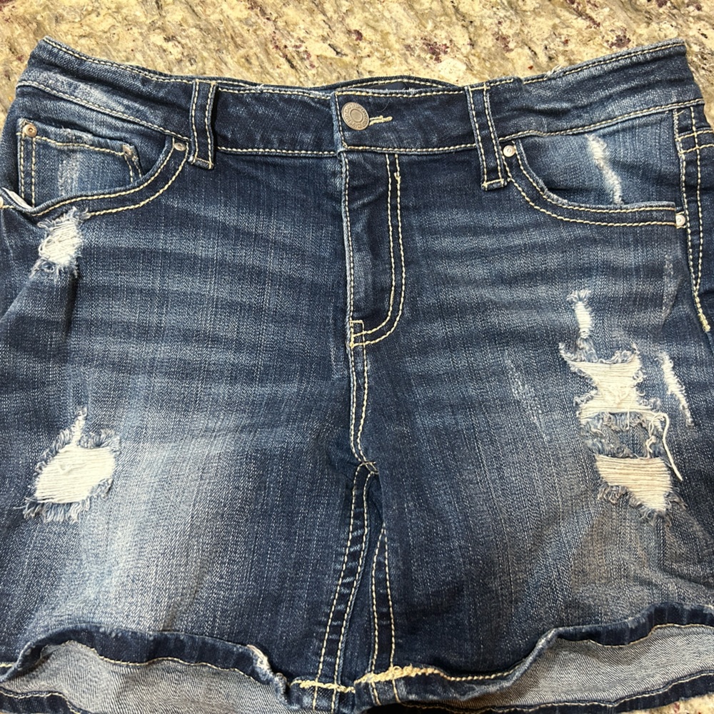 Daytrip Jean shorts